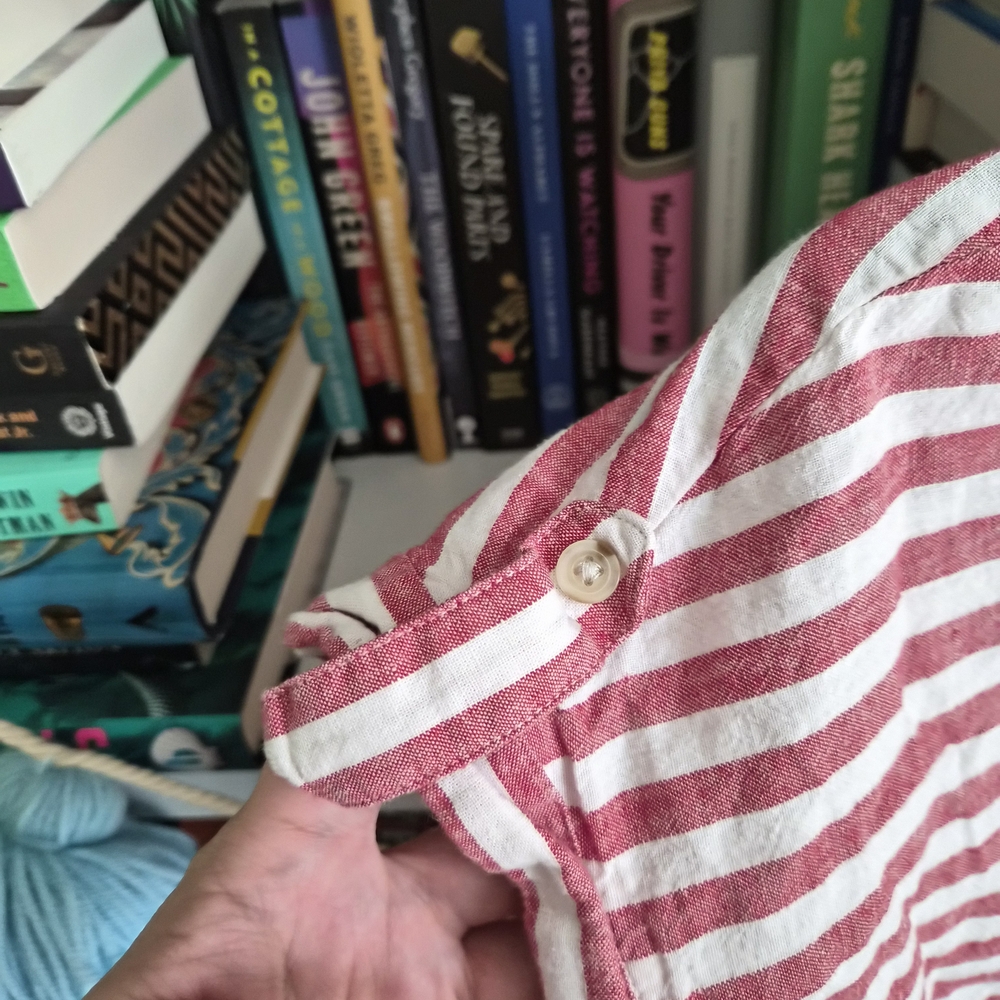Liz Claiborne Red and White Striped Button Down Shirt - Picture 3 of 6